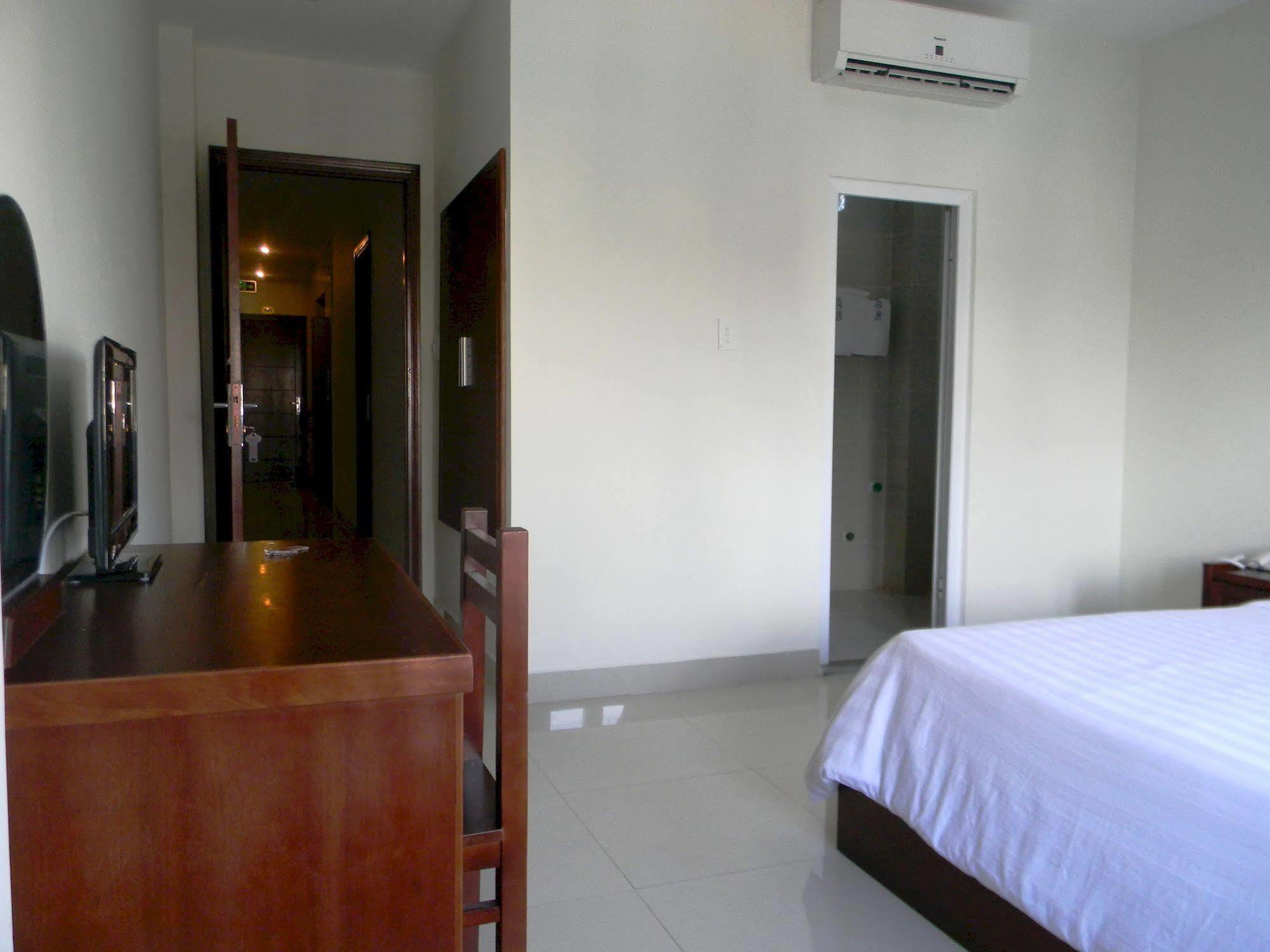 Bao Quang Hotel Дананг Екстериор снимка
